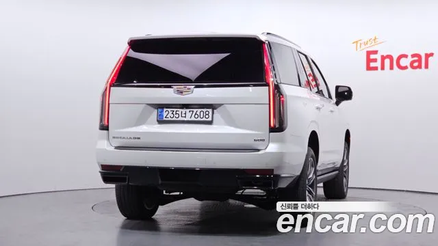 Cadillac Ray 2021 thumb 10