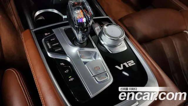 BMW 7 серии 2018 thumb 7