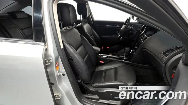 Renault SM7 2011 thumb 6