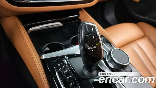 BMW 5 серии 2022 thumb 8