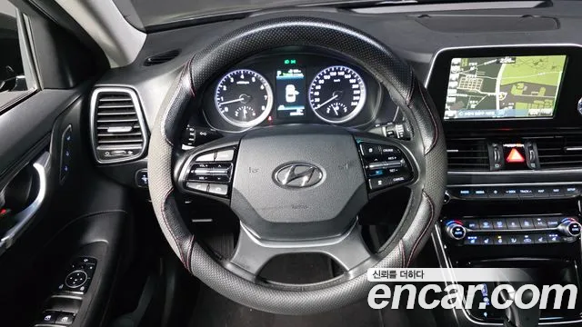 Hyundai Grandeur 2016 thumb 2