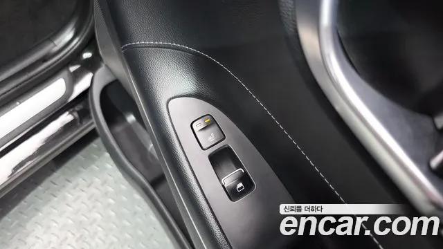 Hyundai Grandeur 2016 thumb 8