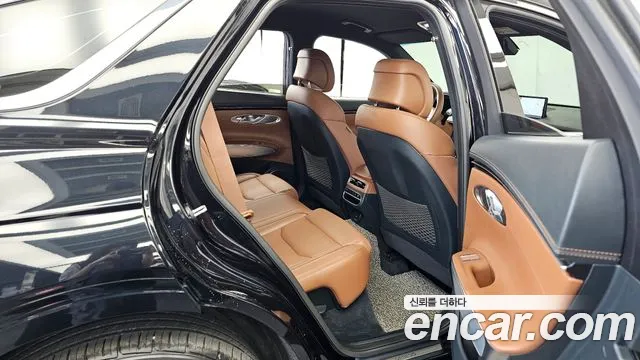 Genesis GV70 2021 thumb 6