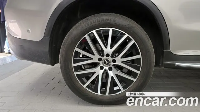 Mercedes-Benz GLC 2020 thumb 6
