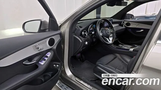 Mercedes-Benz GLC 2020 thumb 12