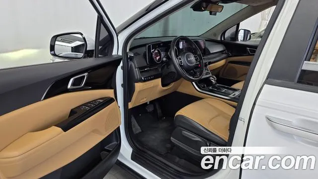 Kia Carnival 2022 thumb 9