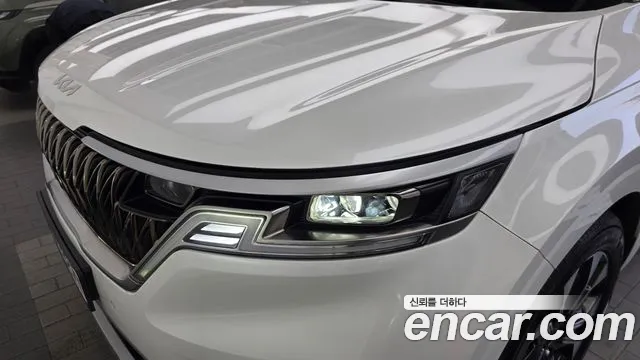 Kia Carnival 2022 thumb 11
