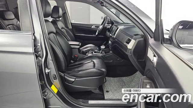 KGM Rexton 2019 thumb 7