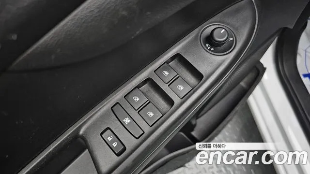 Chevrolet Spark 2017 thumb 2