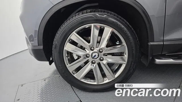KGM Rexton 2019 thumb 12