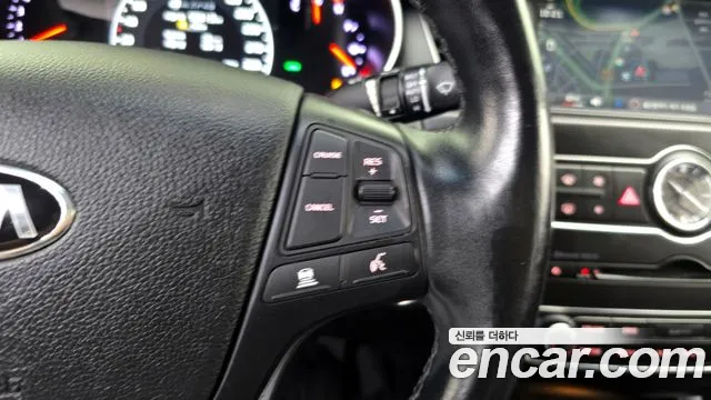 Kia K7 2014 thumb 10