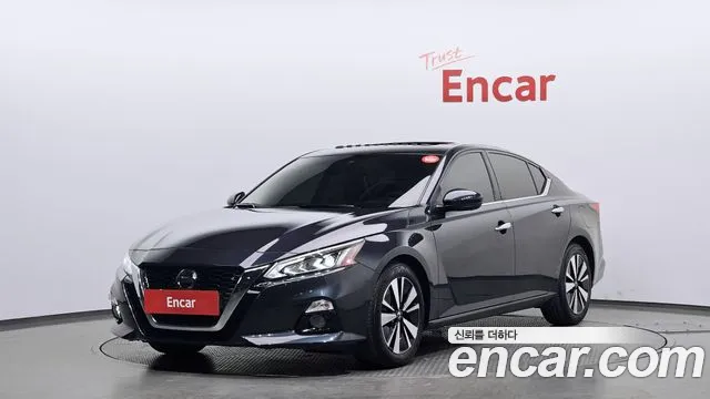 Nissan Altima 2019 thumb 8