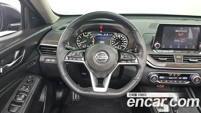 Nissan Altima 2019 thumb 2