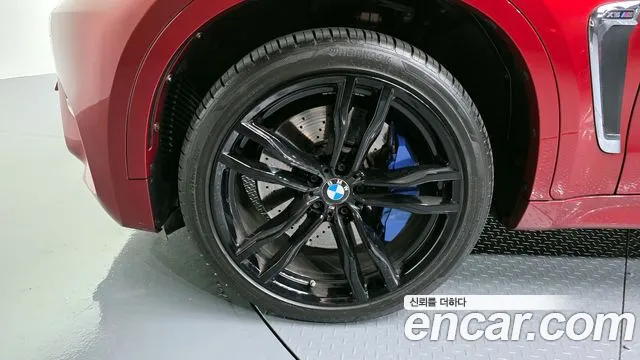 BMW X6M 2019 thumb 9