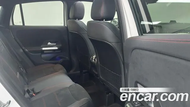 Mercedes-Benz A-Класс 2023 thumb 4