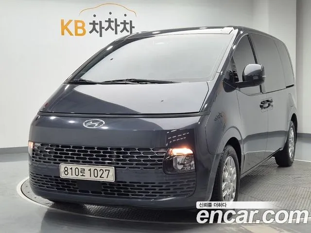 Hyundai Staria 2022 thumb 3