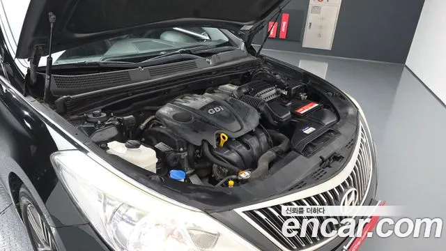 Hyundai Grandeur 2013 thumb 4
