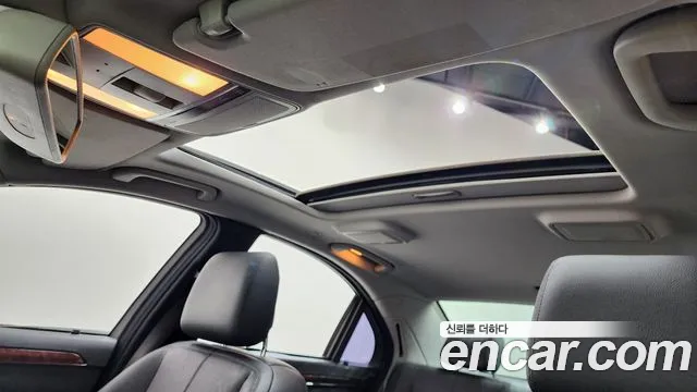 Mercedes-Benz S-Class 2009 thumb 3