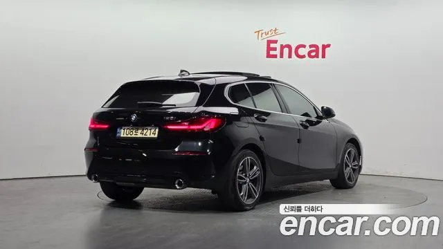 BMW 1 серии 2022 thumb 5