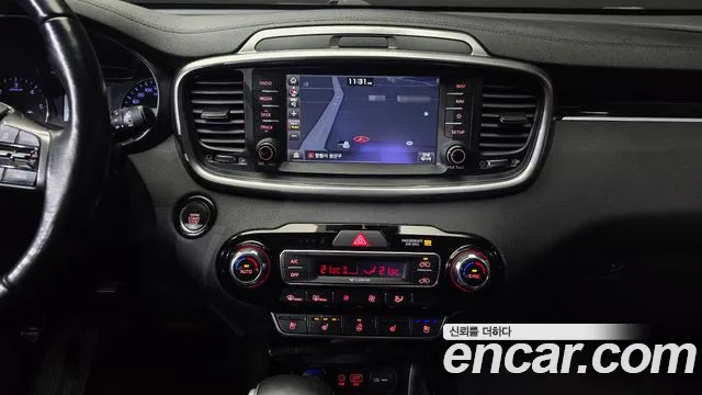 Kia Sorento 2019 thumb 5