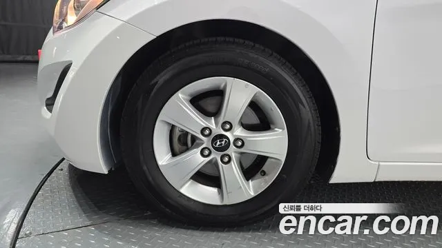 Hyundai Elantra 2014 thumb 6