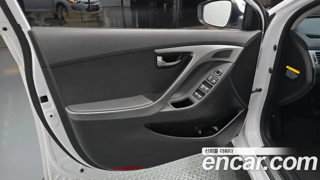 Hyundai Elantra 2014 thumb 12