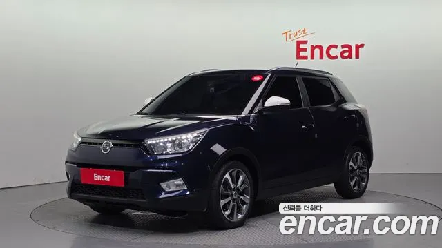 KGM Tivoli 2015 thumb 8