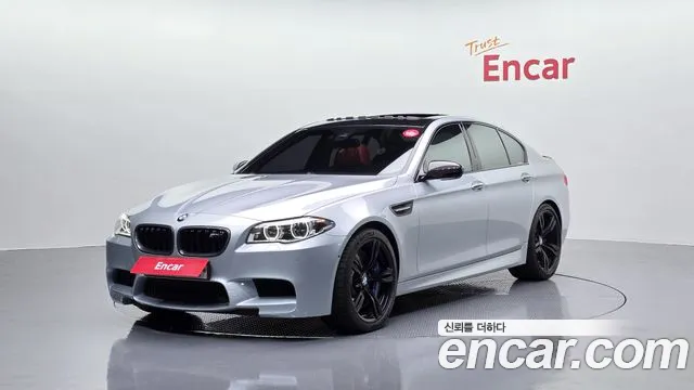 BMW M5 2016 thumb 5