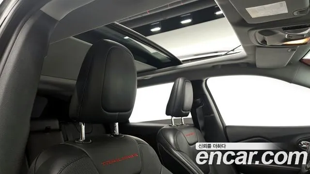 Jeep Cherokee 2021 thumb 9
