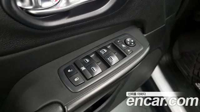 Jeep Cherokee 2021 thumb 10