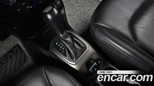 Jeep Renegade 2019 thumb 10