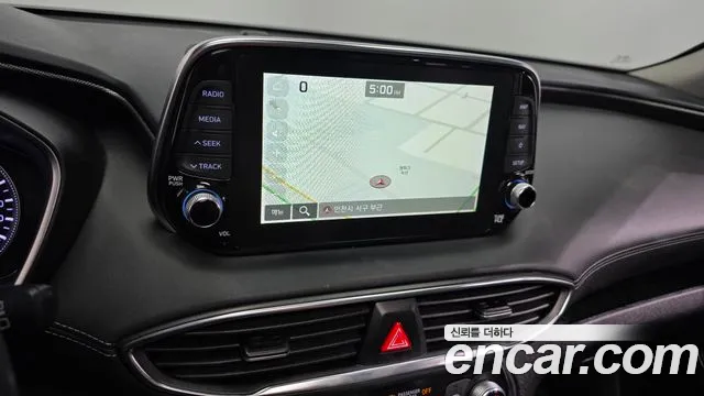 Hyundai Santa Fe 2019 thumb 6