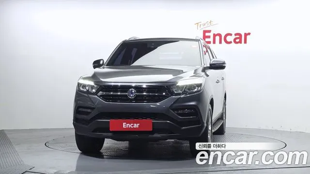 KGM Rexton 2019 thumb 3