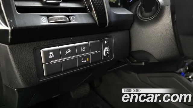 KGM Rexton 2019 thumb 7