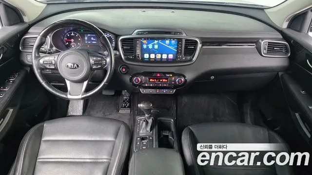 Kia Sorento 2016 thumb 11