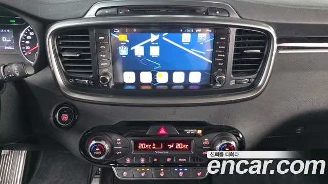 Kia Sorento 2016 thumb 6