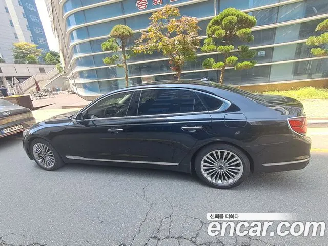 Kia K9 2018 thumb 10