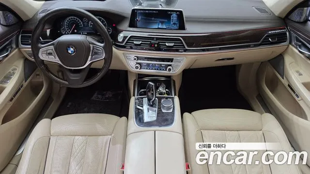 BMW 7 серии 2016 thumb 11