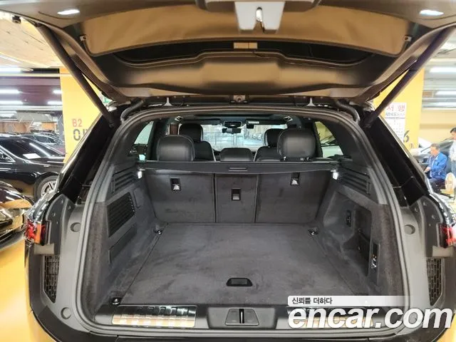 Land Rover Range Rover Sport 2025 thumb 4