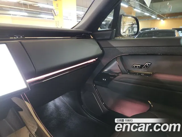 Land Rover Range Rover Sport 2025 thumb 8