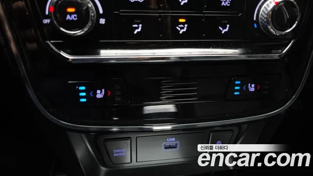 KGM Tivoli 2020 thumb 2