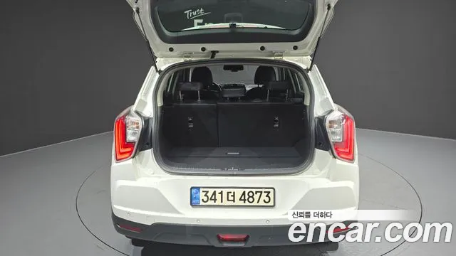 KGM Tivoli 2020 thumb 8