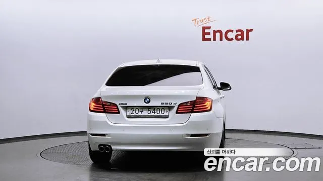 BMW 5 серии 2014 thumb 5