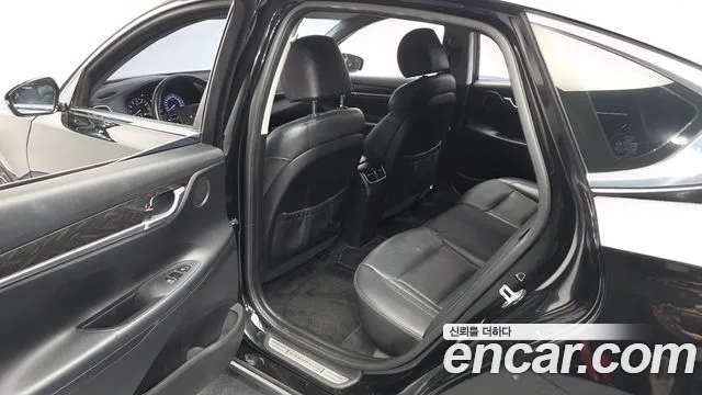 Hyundai Grandeur 2016 thumb 6