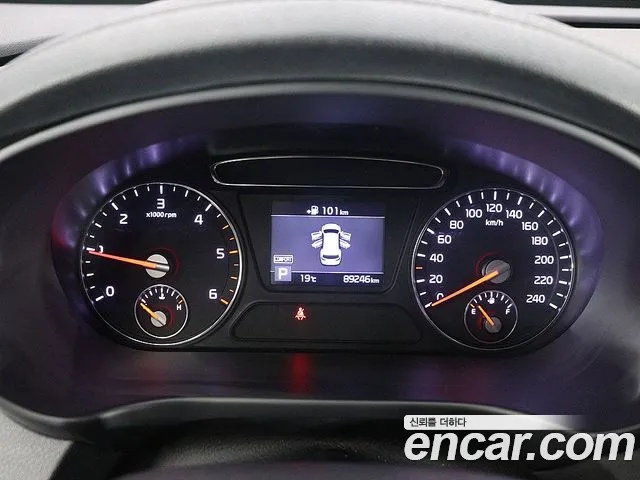 Kia Sorento 2017 thumb 10
