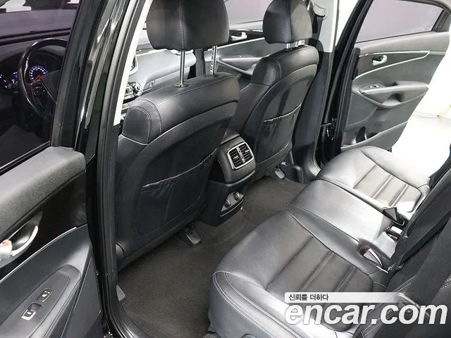 Kia Sorento 2017 thumb 9