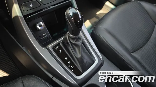 Hyundai Elantra 2015 thumb 8