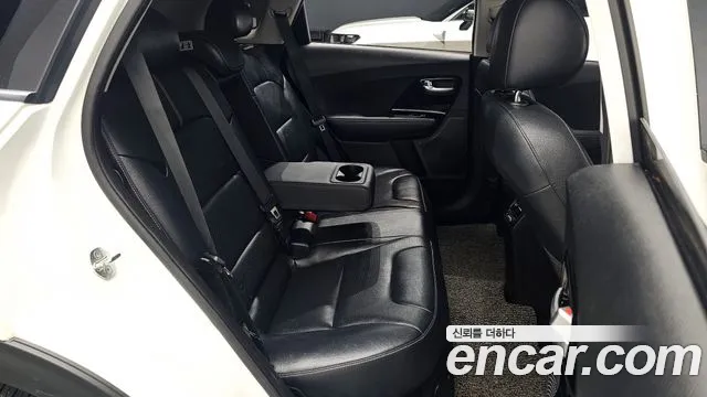 Kia Niro 2020 thumb 4