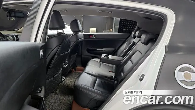 Kia Sportage 2015 thumb 9