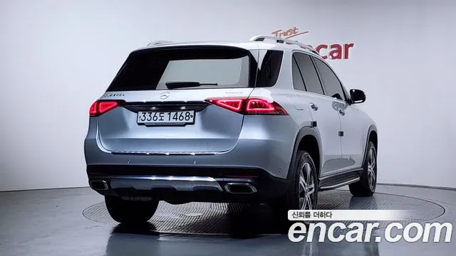 Mercedes-Benz E-Класс 2019 thumb 4